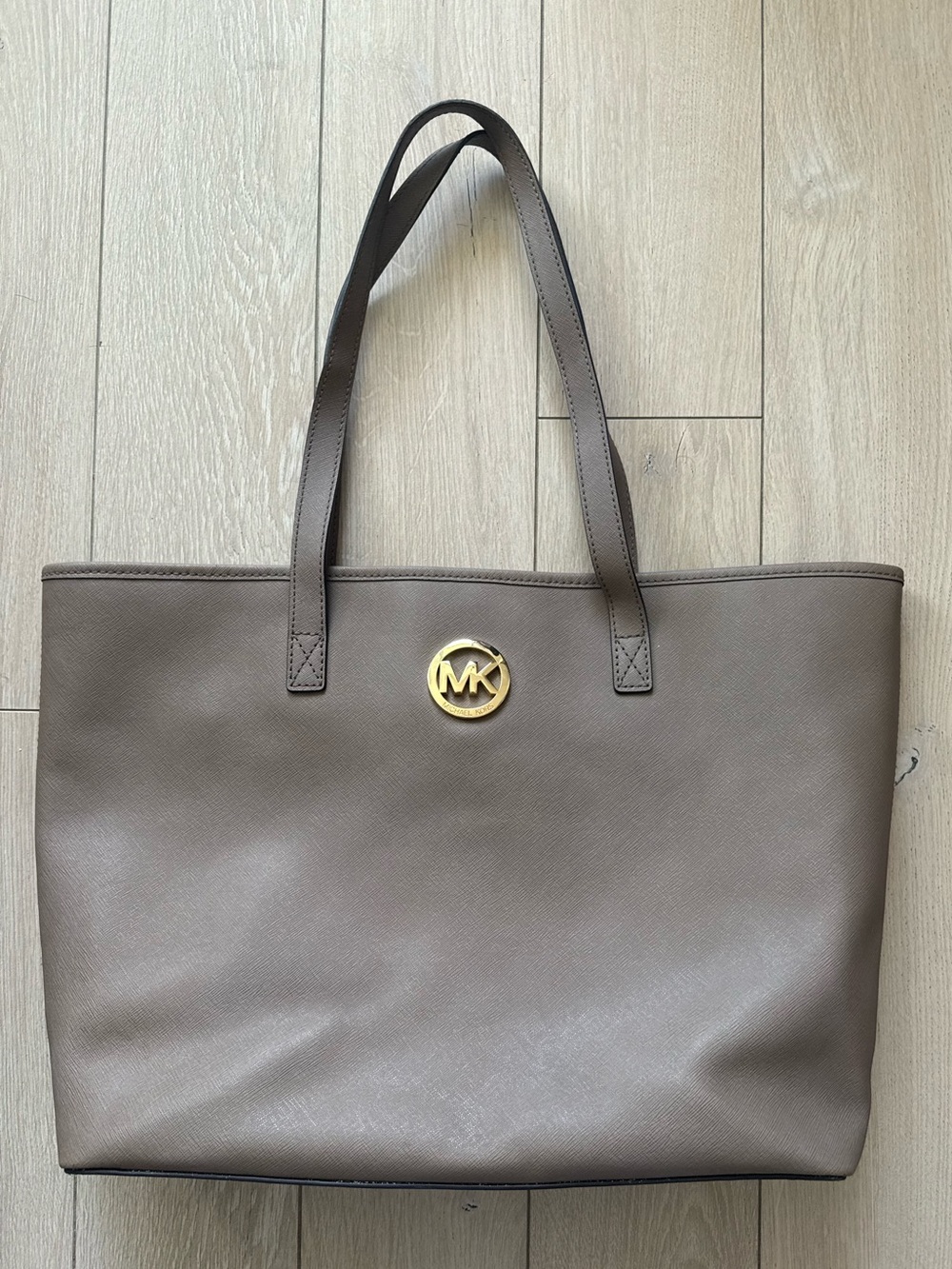 MICHAEL Michael Kors Saffiano Leather Jet Set Travel Tote Tan
